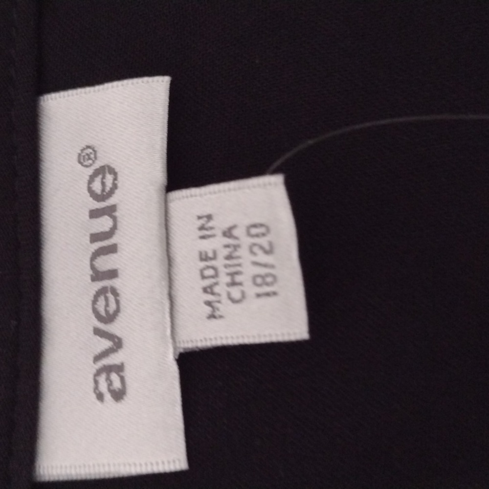 AVENUE dress - Picture 10 of 12
